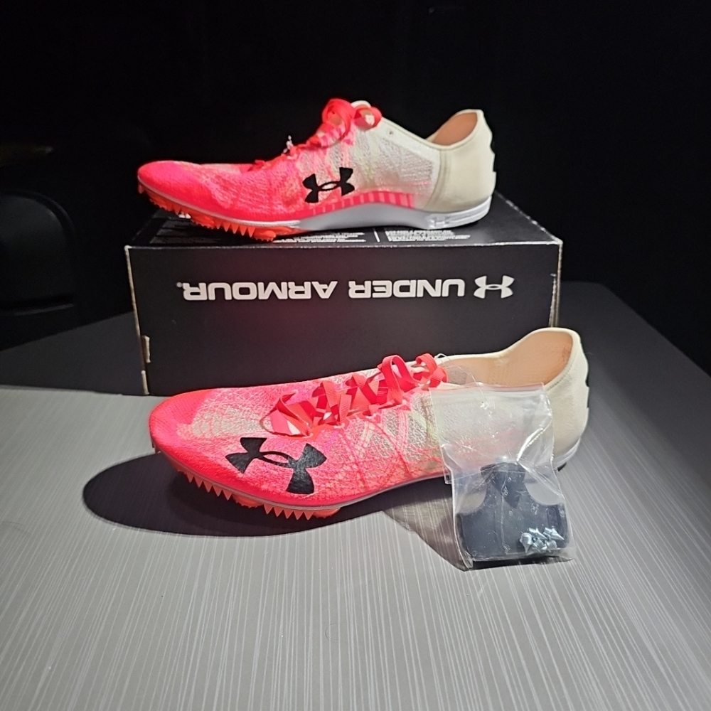 Under Armour UA SpeedForm Miler 2 Running Track Cleats Shoes Sz 11.5 3000020-103